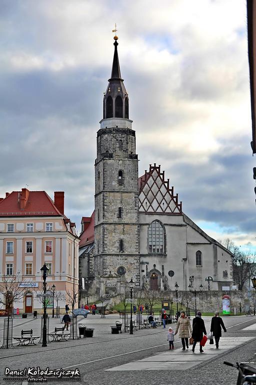 Noclegi Biała Róża Boleslawiec  Exterior foto